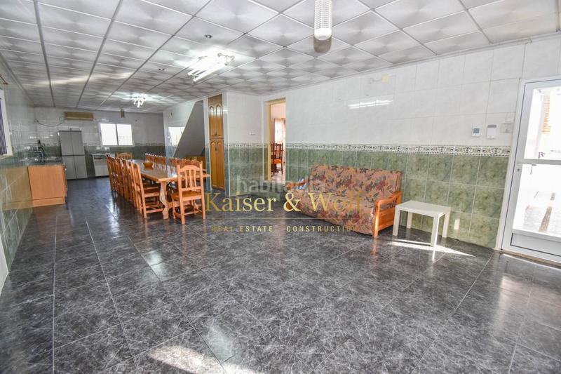 Foto 1b5b0a9a-b826-4e14-99b8-b670a5a269e2. Casa amplio chalet con piscina en las bayas en La Foia - Daimés - Asprella Elche / Elx