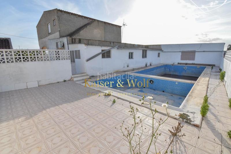 Foto ec2e0df4-d557-4b8a-895b-4cb85645e07c. Casa amplio chalet con piscina en las bayas en La Foia - Daimés - Asprella Elche / Elx