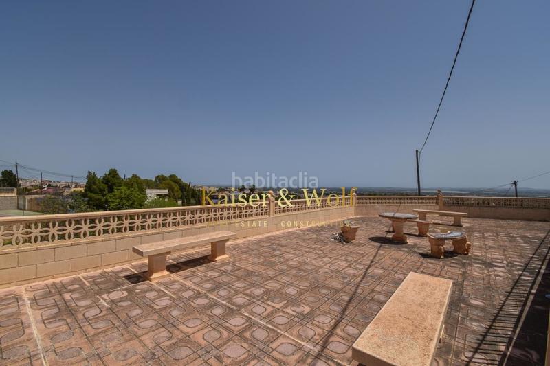 Foto 0c50d340-c5b3-4fdd-b0be-70e22b91a160. Casa con parcheggio piscina in Crevillente