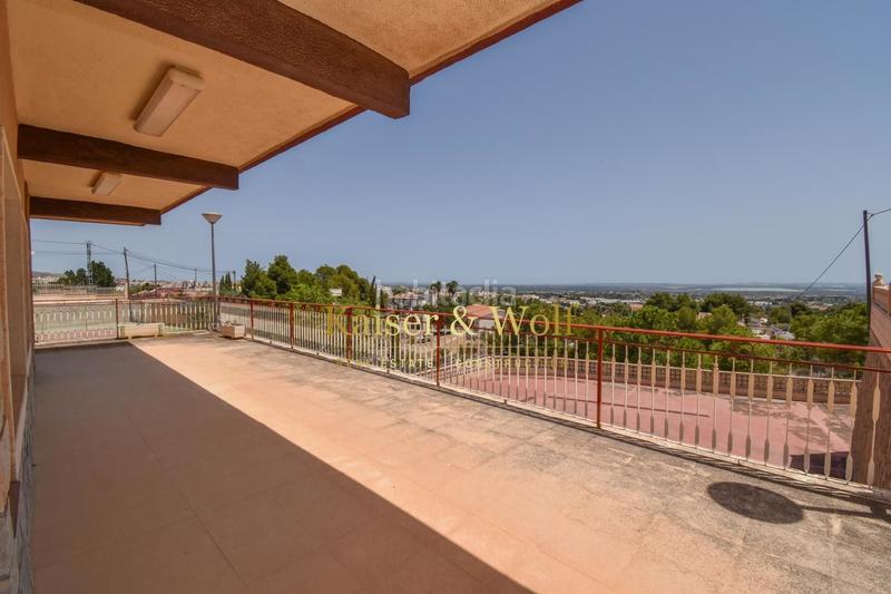 Foto 371f81dd-5244-4f1c-a8ad-4e31abc145bb. Casa con parcheggio piscina in Crevillente