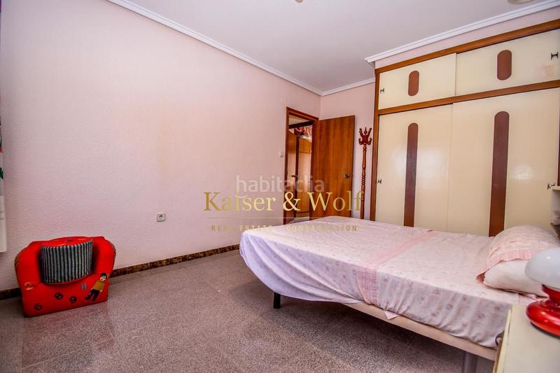 Foto 44c93e38-2c89-44d3-ba27-929dcefd9c2d. Casa con parcheggio piscina in Crevillente