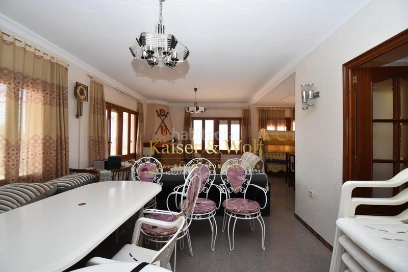 Foto 4bab5ffa-44cf-403f-a4eb-1eadad715948. Casa con parcheggio piscina in Crevillente