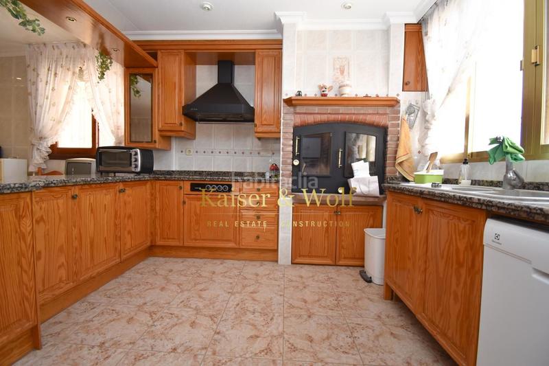 Foto a61dec07-5834-4a0f-be6e-ec47cf25fea1. Casa con parcheggio piscina in Crevillente