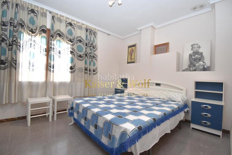 Foto c29dc525-aa7e-49e9-b883-4bc47a8acffc. Casa con parcheggio piscina in Crevillente