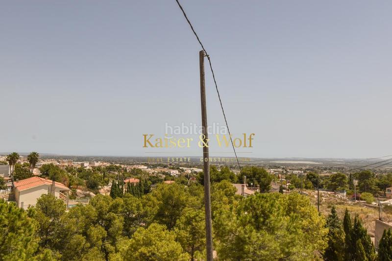 Foto df6bfe12-4ccc-4d04-9f6b-02ae6b815026. Casa con parcheggio piscina in Crevillente