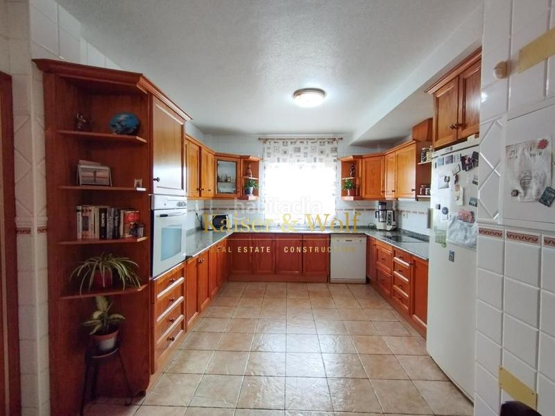 Foto b0970111-fe54-44aa-844d-3b28ff9be2c5. Casa amb aparcament piscina a Zona Carrefour - Urbanizaciones Torrevieja