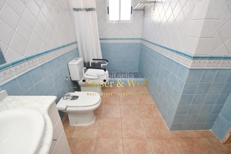 Foto e9da4aa8-bac8-49d5-b5c0-c5919b3635da. Casa amb aparcament piscina a Zona Carrefour - Urbanizaciones Torrevieja