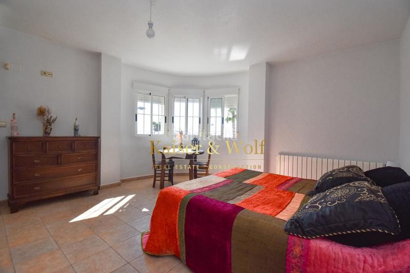 Foto fa4a0a46-ecb2-4a89-8cbf-178f0b922561. Casa amb aparcament piscina a Zona Carrefour - Urbanizaciones Torrevieja