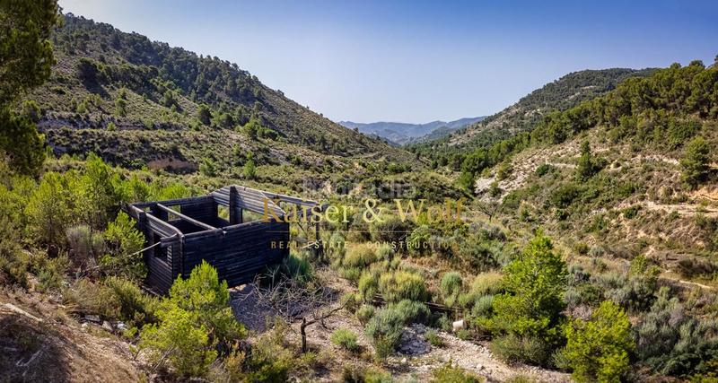 Foto 1444f1b9-c29f-4614-834c-9b42694777b1. Maison dans Tibi