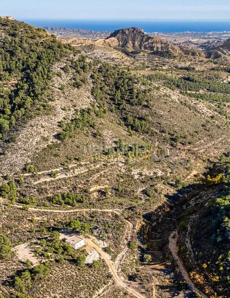 Foto cd29b69d-598f-4503-a781-7a8154dbff68. Maison dans Tibi