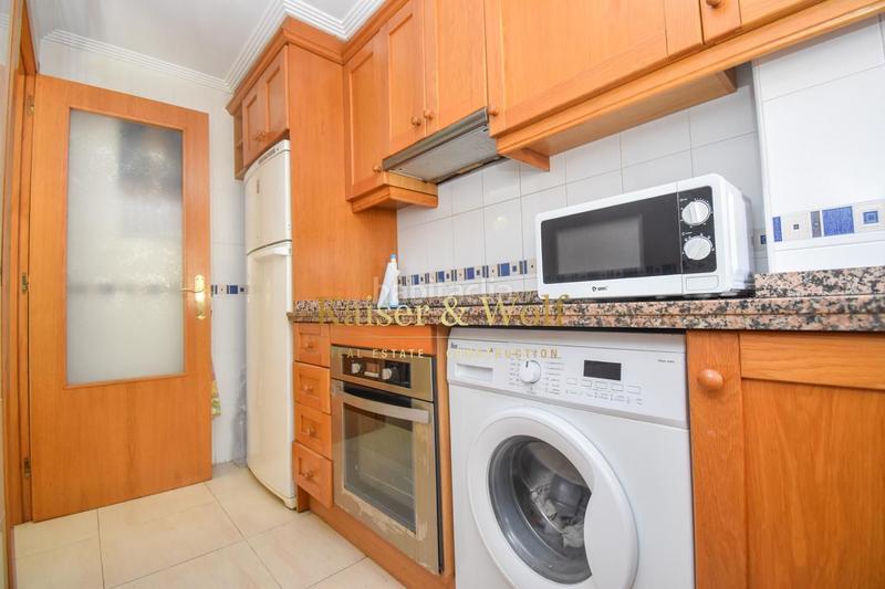 Foto 54143225-10b5-4ec9-b704-c4f7fc52f19f. Pis a carrer gabriel miró 37 a Centro Santa Pola