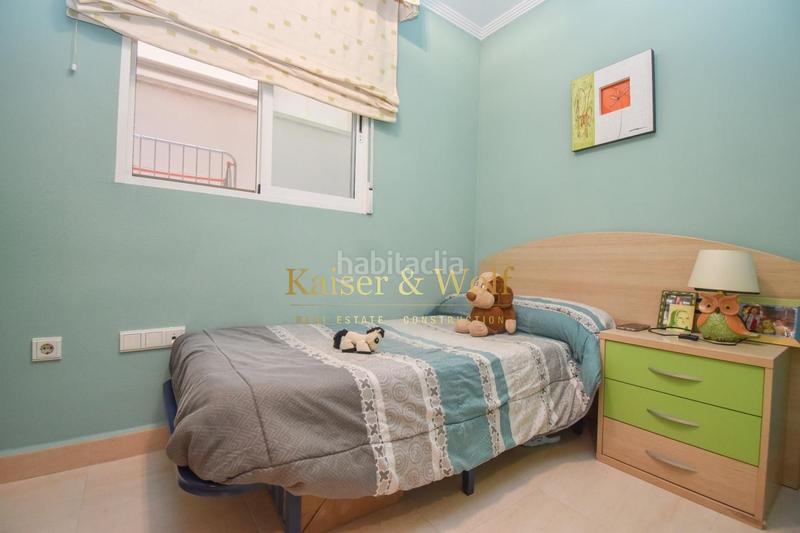 Foto dc688ed1-ae3d-4538-a061-147676ac8f4e. Pis a carrer gabriel miró 37 a Centro Santa Pola