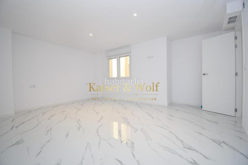 Foto 5bb20dc6-2b30-4fb1-96c9-4e04cc367547. Piso  reformado en pleno Centro en Centro Santa Pola