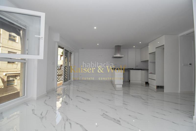 Foto e1c58d0b-94cb-42e8-ba40-8b36230db45f. Piso  reformado en pleno Centro en Centro Santa Pola