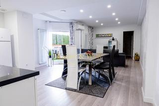 Appartement  Carrer arquitecto morell. Piso reformado en pleno centro de alicante