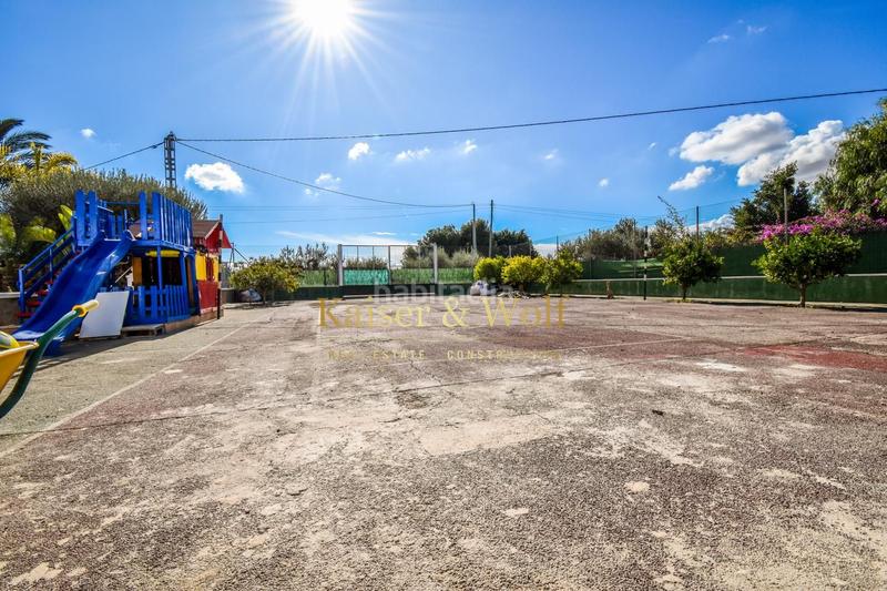 Foto 8ead4d69-5bef-4696-bf12-30cc0eb3ea57. Casa chalet precioso en carretera de santa pola elche en Elche / Elx