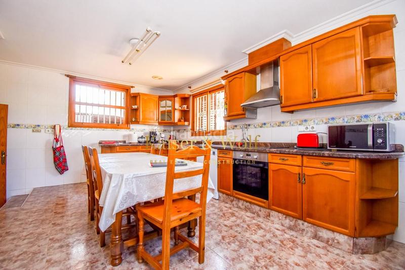 Foto af40205d-f45e-4cd9-9ea7-a66bbbaa3b79. Casa chalet precioso en carretera de santa pola elche en Elche / Elx