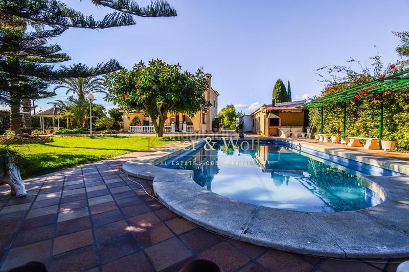 Foto e9886b28-8f16-4fd8-b645-2689a7cf75f1. Casa chalet precioso en carretera de santa pola elche en Elche / Elx