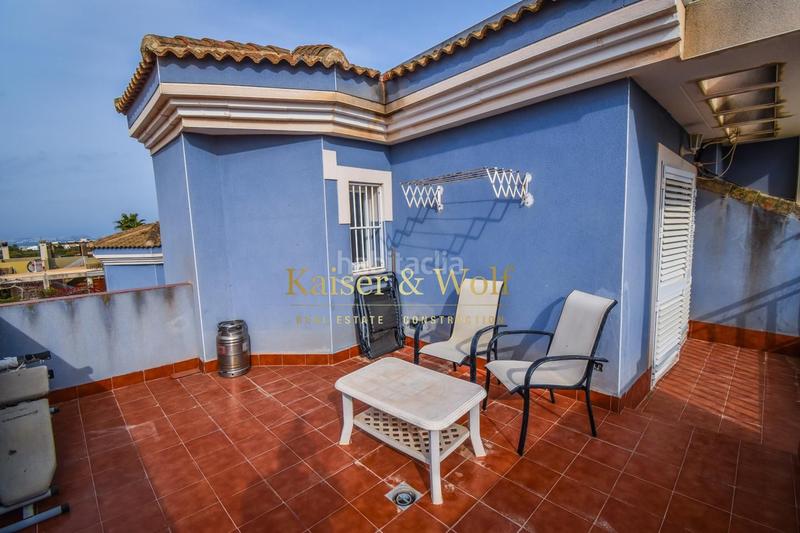 Foto 7579f9e4-15ba-4b94-8cfa-70a96a528910. Casa pareado con sotano en gran alacant en Monte Faro-Altomar II Santa Pola