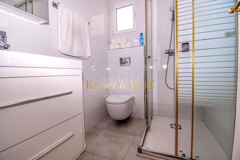 Foto cf53150e-c2df-4184-a147-6957931abda4. Piso ático en primera línea con vistas magníficas en Santa Pola