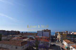 Pis  Yecla. Piso con vistas al mar y terraza en playa lisa