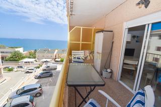 Flat  Oscar espla. Piso reformado con vistas al mar en cala v