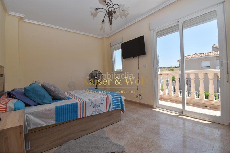 Foto 1e4db355-d030-460a-9c25-4a97db2fec3f. Casa con piscina in Norte Santa Pola