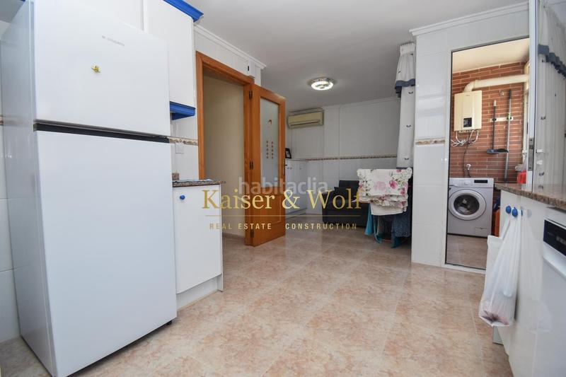 Foto 20aef75b-7aa3-4dda-9486-38e8b79ba406. Casa con piscina in Norte Santa Pola