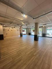 Locale commerciale  Carrer pardo gimeno. Amplio local comercial zona centrica alicante