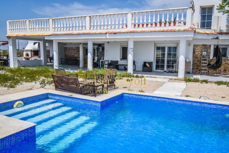 Foto 5f887cd4-e937-43bd-8108-972e2ec8c678. Bauernhof mit pool in Crevillente