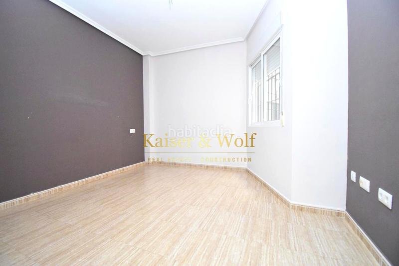 Foto e76817c7-9cdf-4f83-b77a-31ae264c64e7. Piso amplio piso moderno en Formentera del Segura