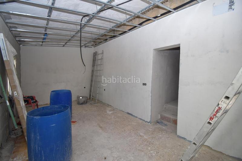 Foto 103e711b-8d2f-4ba8-8a3d-e7663f2a2f5a. Casale con piscina in La Marina Elche / Elx