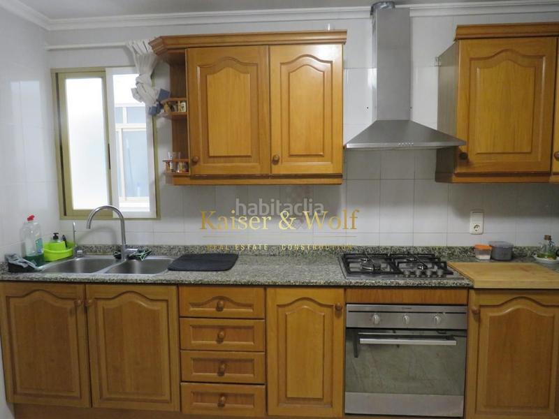 Foto 0b60dd08-c25a-4535-81db-b536103b3a24. Alquiler piso alquiler de larga estancia piso amplio con dos terrazas Las Bayas, elche en Elche / Elx