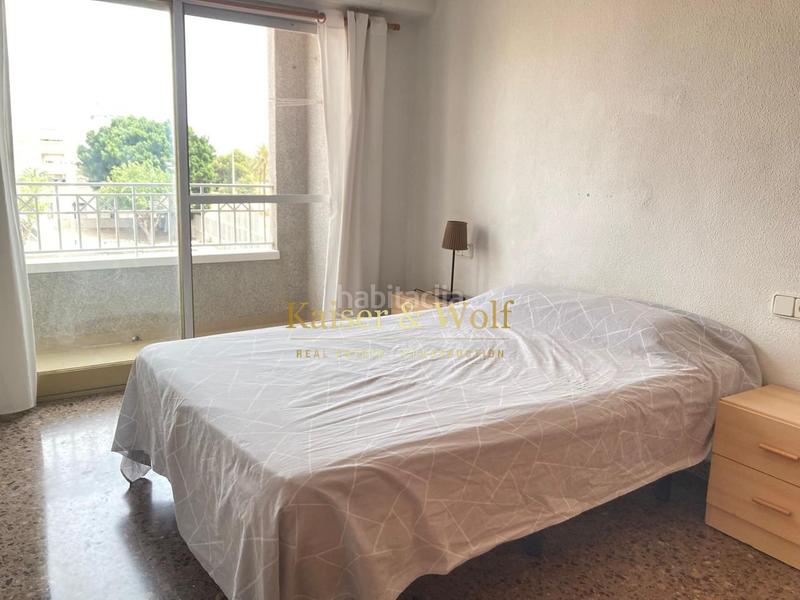 Foto 1d131f44-47e9-422e-9979-83a6427d63e8. Alquiler piso alquiler de larga estancia piso amplio con dos terrazas Las Bayas, elche en Elche / Elx