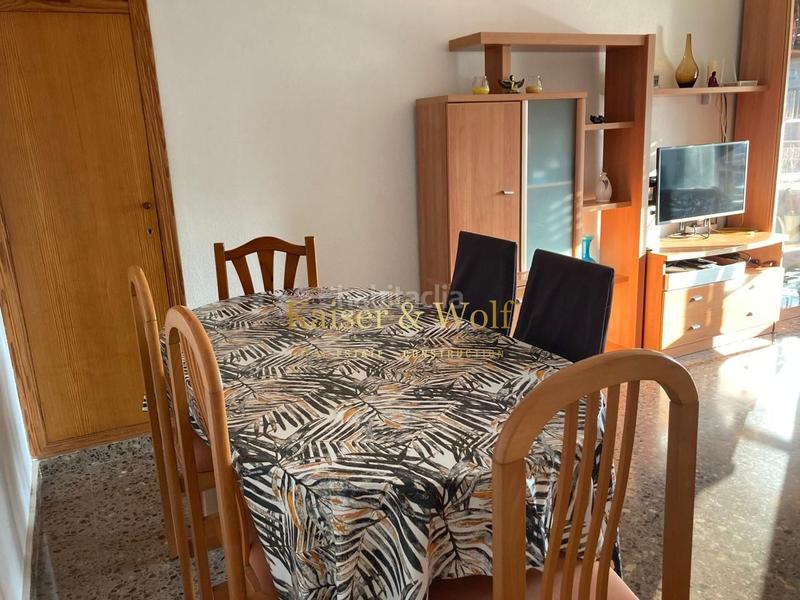 Foto a9c02d60-5729-4b9a-a1d8-1b87cdfe121b. Alquiler piso alquiler de larga estancia piso amplio con dos terrazas Las Bayas, elche en Elche / Elx