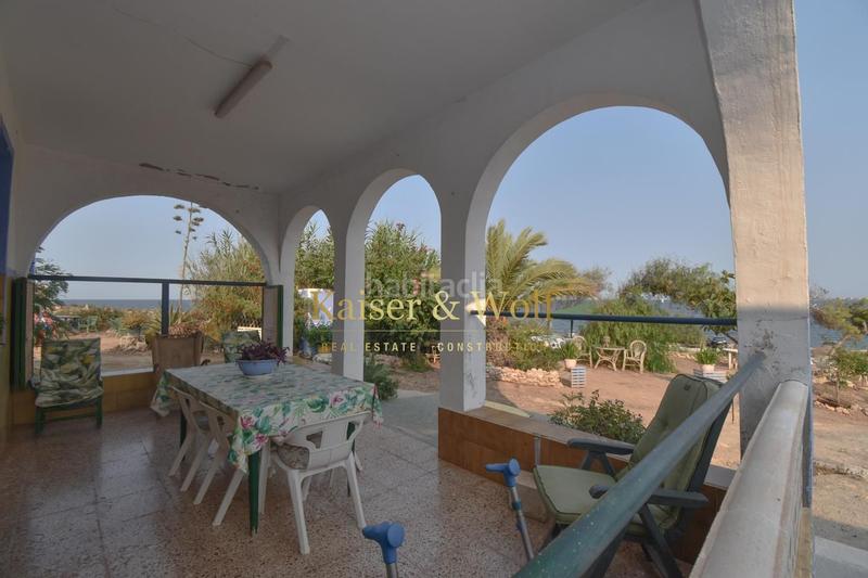 Foto 160d92d1-1510-4327-99af-fcc9cddeb9d4. Casa  rústica en primera línea en calas Santa Pola este Santa Pola