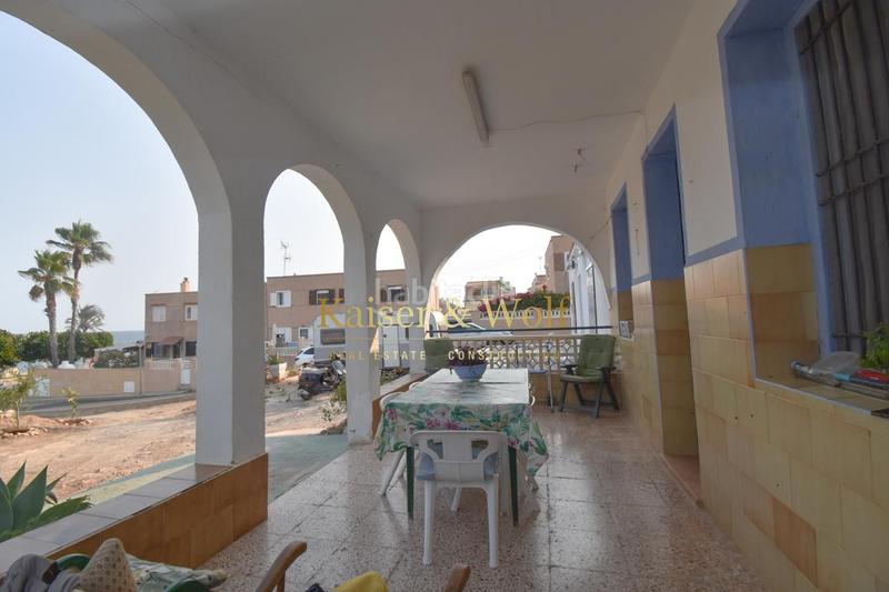 Foto b30473df-61f7-48b9-b198-07113d177b08. Casa  rústica en primera línea en calas Santa Pola este Santa Pola