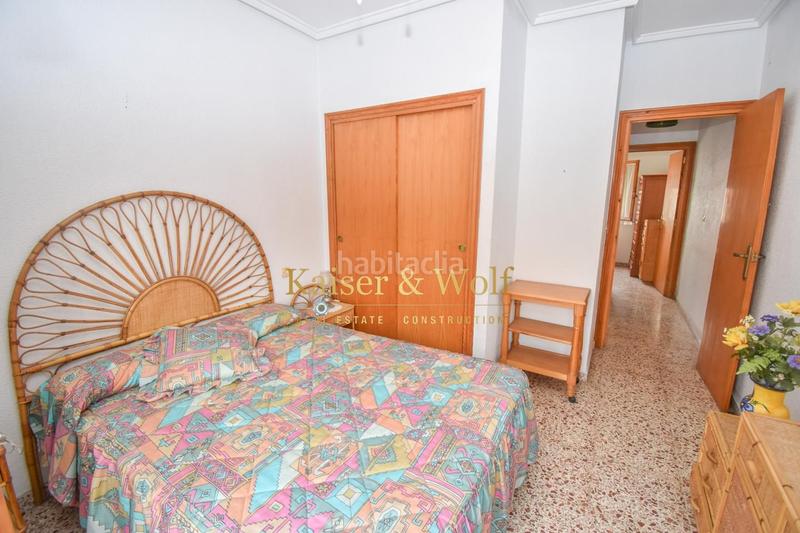 Foto 2a41e9a9-fd3e-499b-9c69-efeb9e0e5b26. Casa bungalow cerca del mar en Gran Playa Santa Pola
