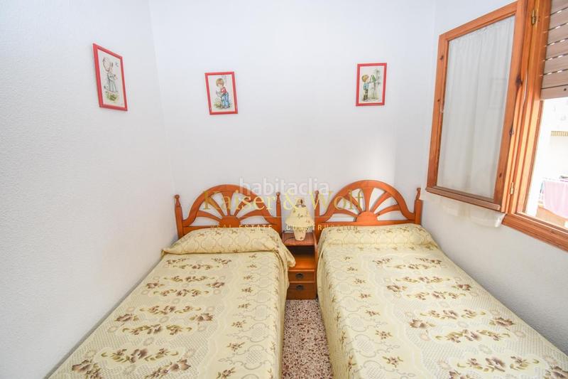 Foto e86b95dc-c835-4882-b9cd-e39c833d291a. Casa bungalow cerca del mar en Gran Playa Santa Pola