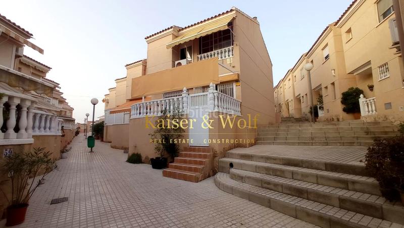 Foto 3ddf94ca-e35a-4684-9181-390ffc5297f4. Casa con piscina in Norte Santa Pola