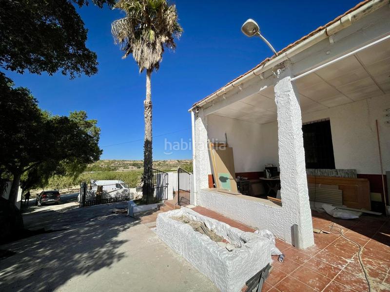 Foto ea1f47fb-513b-4810-8b9c-d032b07a5be9. Masia amb piscina a Torrellano Elche / Elx