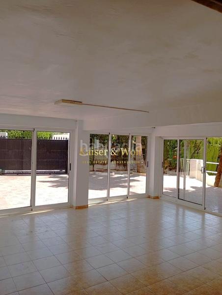 Foto d45e903e-83ed-45d7-a2b8-d114605cefb3. Casa con piscina in Peña de las Águilas Elche / Elx