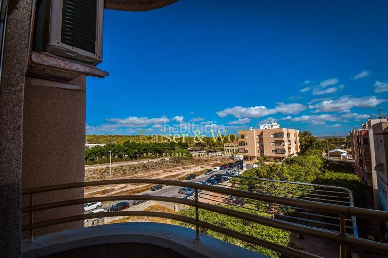Foto 12b4e596-7e83-4ce2-8bc5-f63574bd35d7. Appartement dans La Marina Elche / Elx