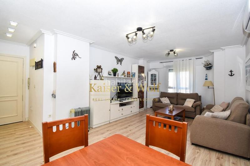 Foto 3bc2dc89-1b41-4a35-acc0-690b8d50ff1d. Appartement dans La Marina Elche / Elx
