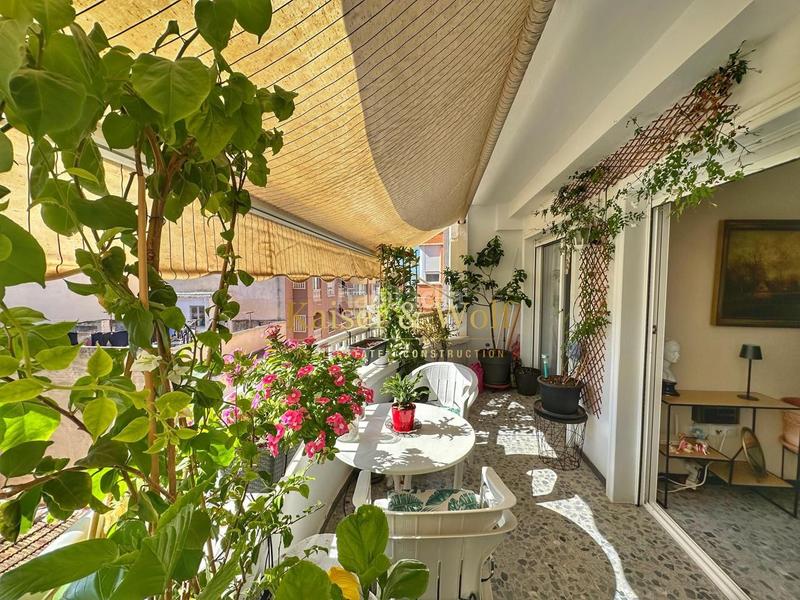 Foto 94edfa48-5b74-42f7-b248-9e0e1573a38f. Piso  de categoría con balcón, ascensor y parking en Santa Pola