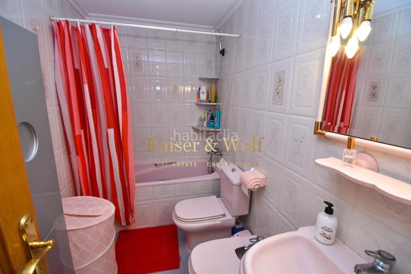 Foto f1304390-f482-47c4-9acf-e30494fbf44a. Piso  de categoría con balcón, ascensor y parking en Santa Pola