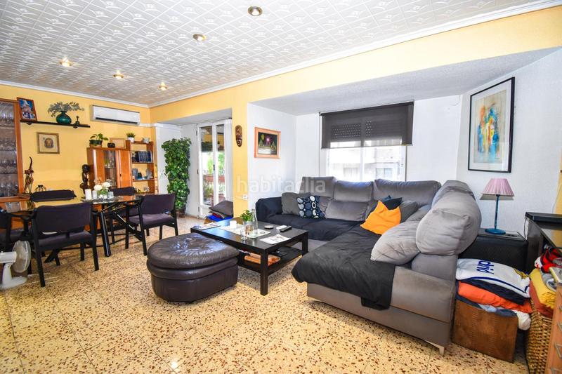 Foto df6ef385-1aff-4240-9f23-bcb34cf202a2. Appartement dans Reina Victoria - Miguel Hernández Elche / Elx