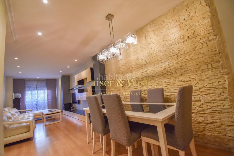 Foto 246f5e82-b268-49bf-b022-885060977093. Piso  con terraza privada a unos minutos de playa levante en Santa Pola