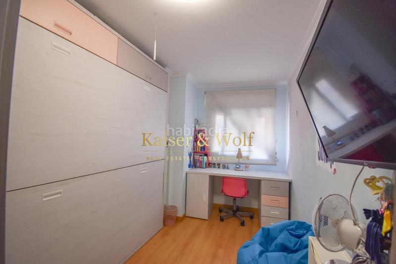 Foto 4c4ff55f-365e-4d2b-b745-630f05543ee4. Piso  con terraza privada a unos minutos de playa levante en Santa Pola