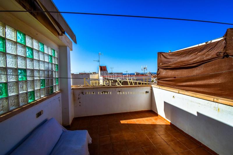 Foto c861e92c-2fd0-4e93-a181-4b12327e8741. Piso  con terraza privada a unos minutos de playa levante en Santa Pola